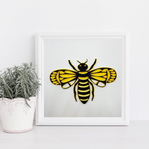 Bring the Beauty of Nature into Your Home with this 3D Yellow Bumble Bee Mandala - Picture 1 of 2